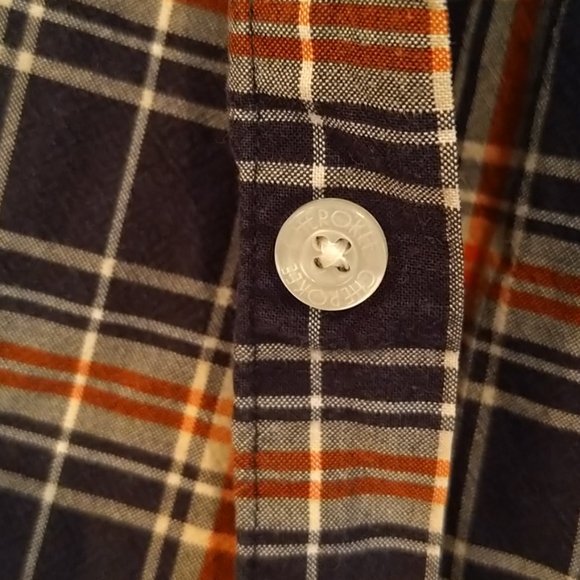 Cherokee boy's plaid shirt in size M - Picture 5 of 6
